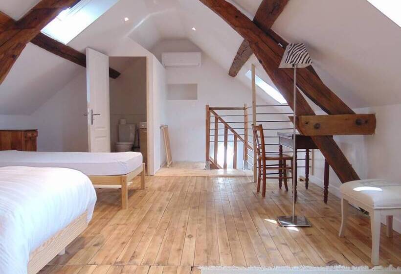 家庭间, La Ferme Aux Oies
