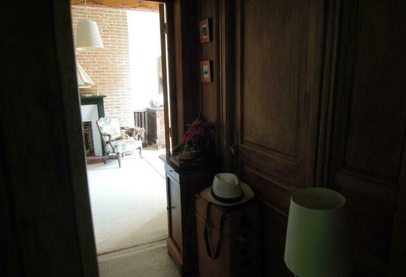 标准间, La Maison De Lalette