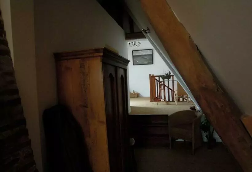 スイート, La Maison De Lalette