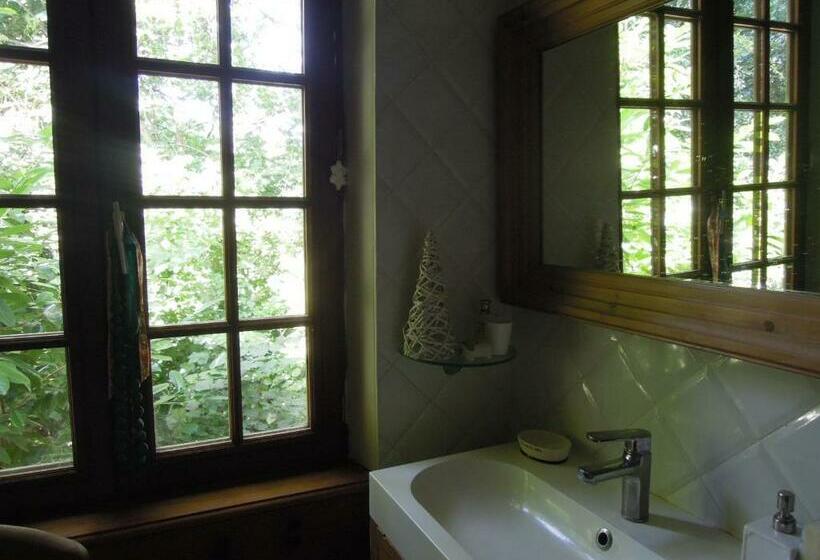 标准间, La Maison De Lalette