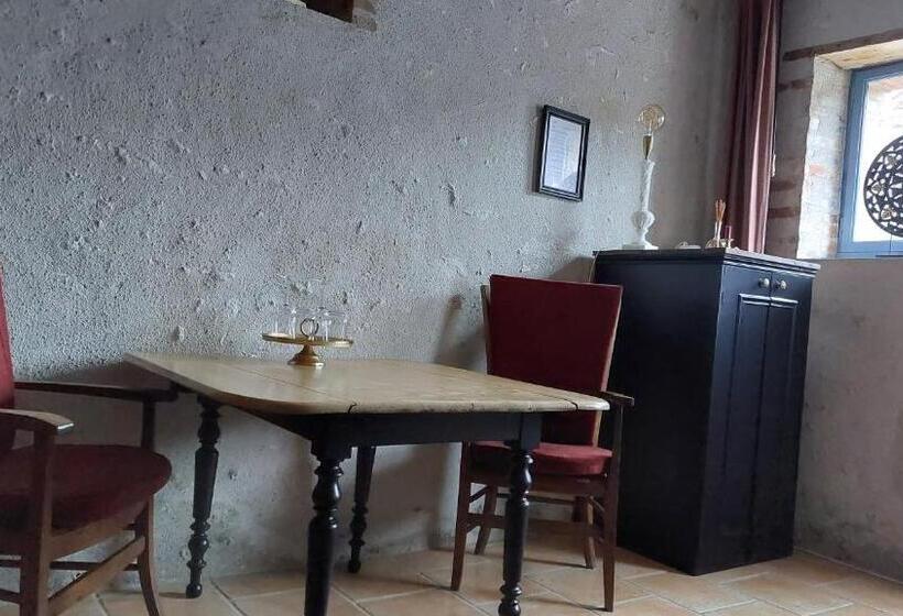 شقة سوبريور غرفة واحدة, La Source De Bury