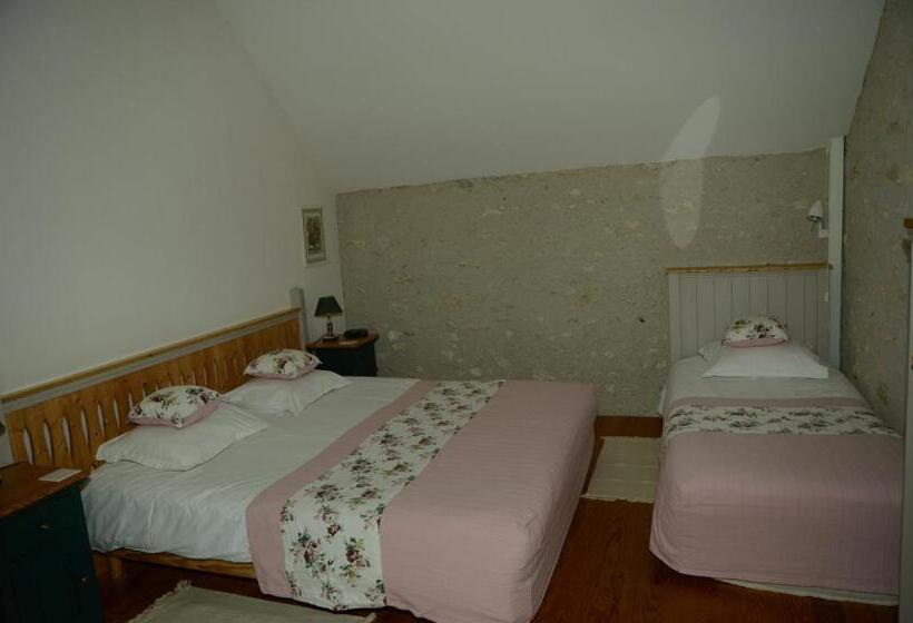 غرفة قياسية رباعية, La Source De Bury