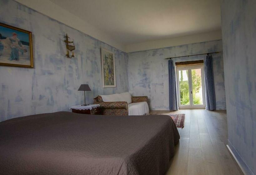 Номер Стандарт, Le Relais De Fontenailles