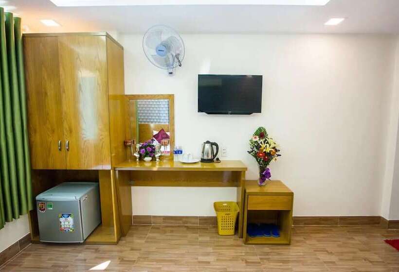 اتاق استاندارد سه نفره, Ailen Garden 2