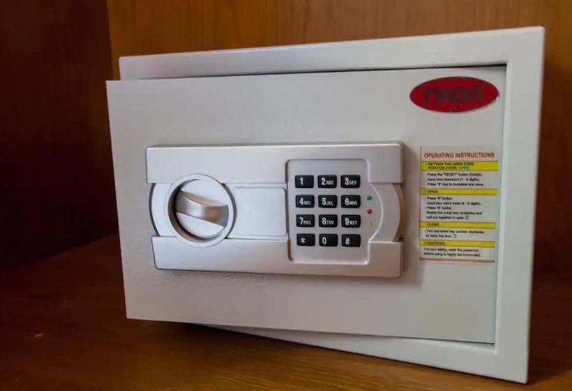 اتاق استاندارد سه نفره, Ailen Garden 2