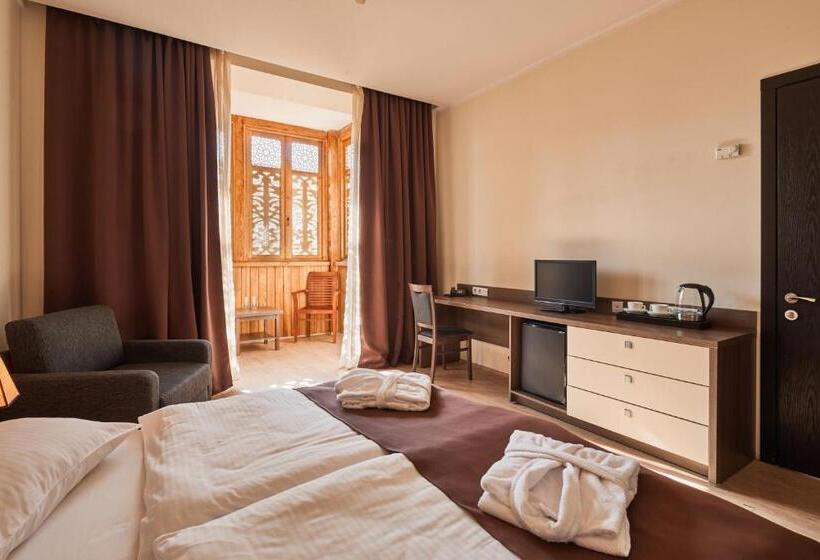 اتاق خانوادگی, Gino Wellness Rabath