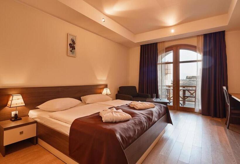 اتاق خانوادگی, Gino Wellness Rabath