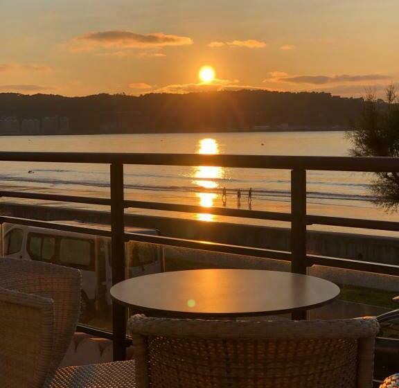 غرفة سوبيريور مطلّة علي البحر, Valencia