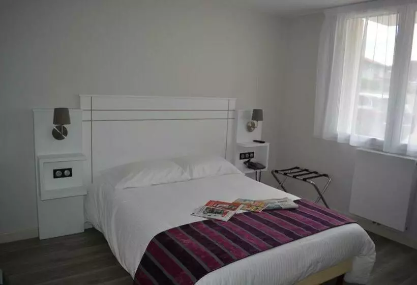 اتاق استاندارد سه نفره, Valencia