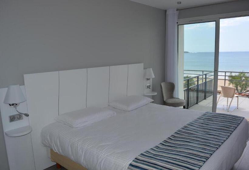 غرفة قياسية مزوَّدة بجاكوزي, Valencia