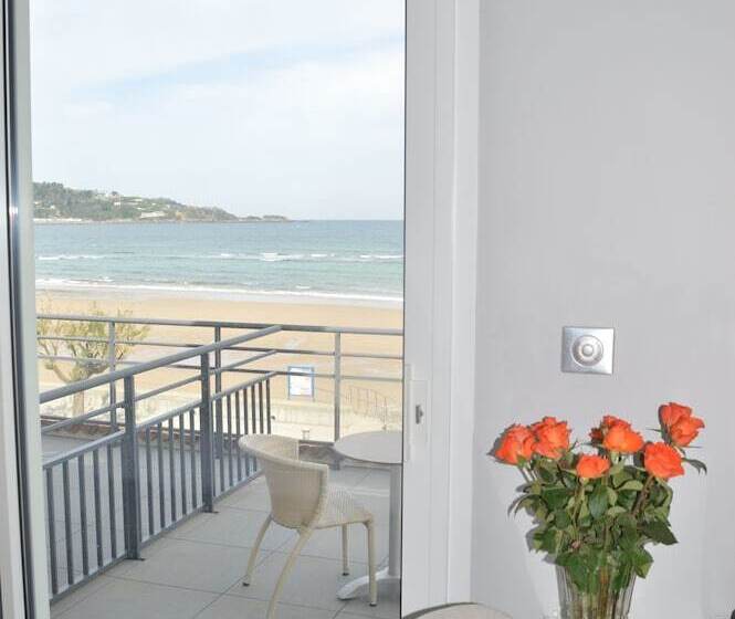 غرفة قياسية, Valencia