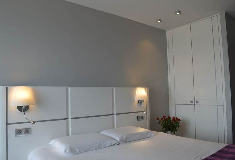 غرفة سوبيريور مطلّة علي البحر, Valencia