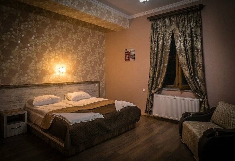 اتاق استاندارد, Tiflis