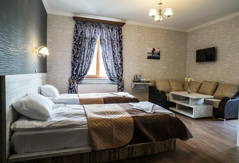 اتاق استاندارد, Tiflis