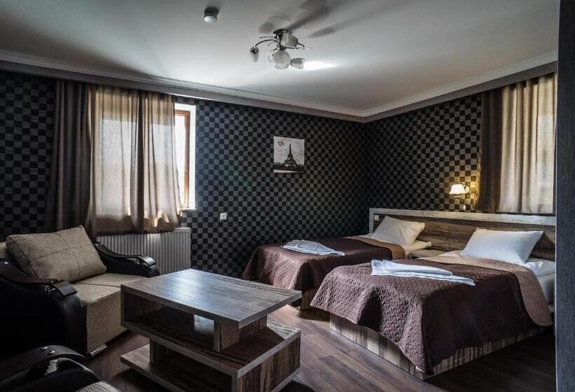 اتاق استاندارد, Tiflis