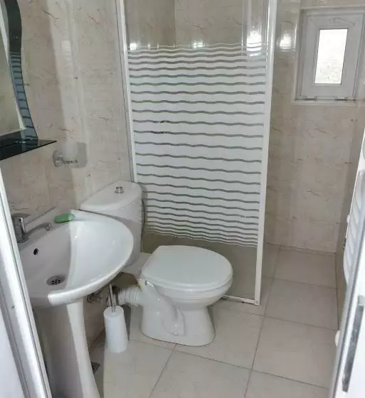 اتاق راحتی, Tourist