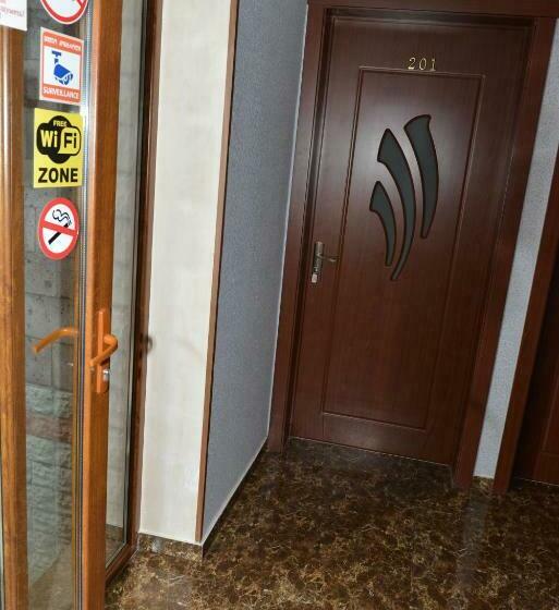 اتاق استاندارد با بالکن, Tourist