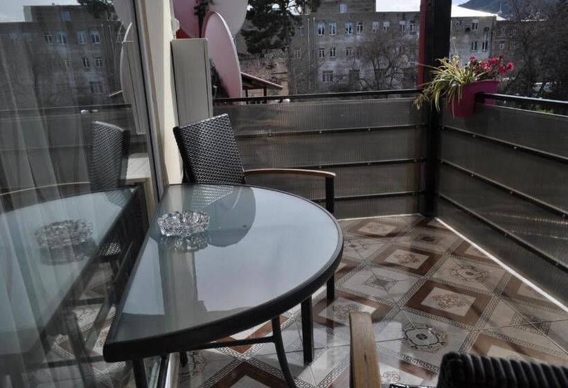 اتاق استاندارد با بالکن, Your Comfort