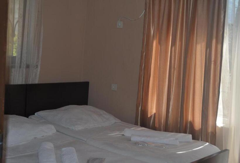 اتاق استاندارد با بالکن, Your Comfort