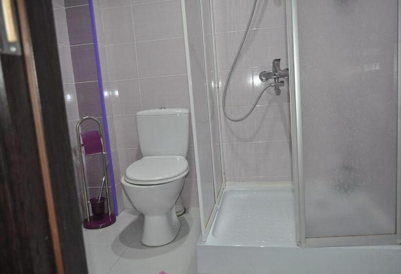 اتاق لوکس با بالکن, Your Comfort