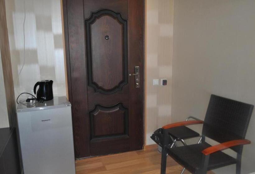 اتاق اکونومی, Your Comfort