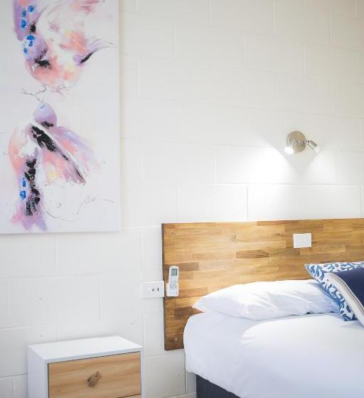 חדר סטנדרט, Plainsman Motel