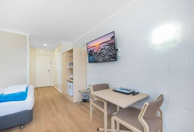 חדר סטנדרט, Plainsman Motel