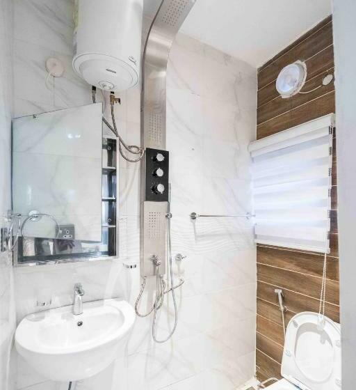 آپارتمان 1 خوابه با بالکن, An6ix Apartment