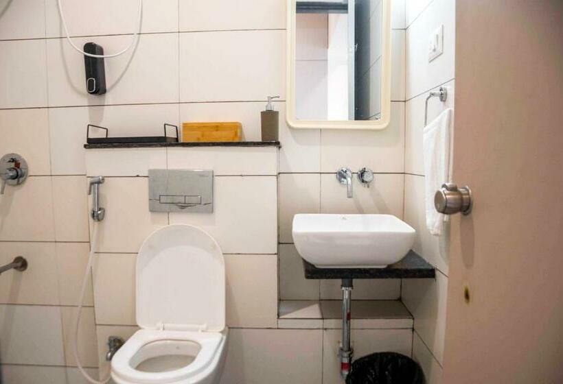 标准间带阳台, Hamlet Private Studio Apartments, Baner