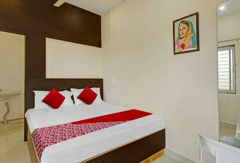 三人经典房间, Oyo Flagship The Ashoka Boarding And Lodging