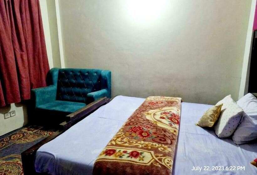 اتاق استاندارد, Pc Green Hotel, Mahandri, Kaghan