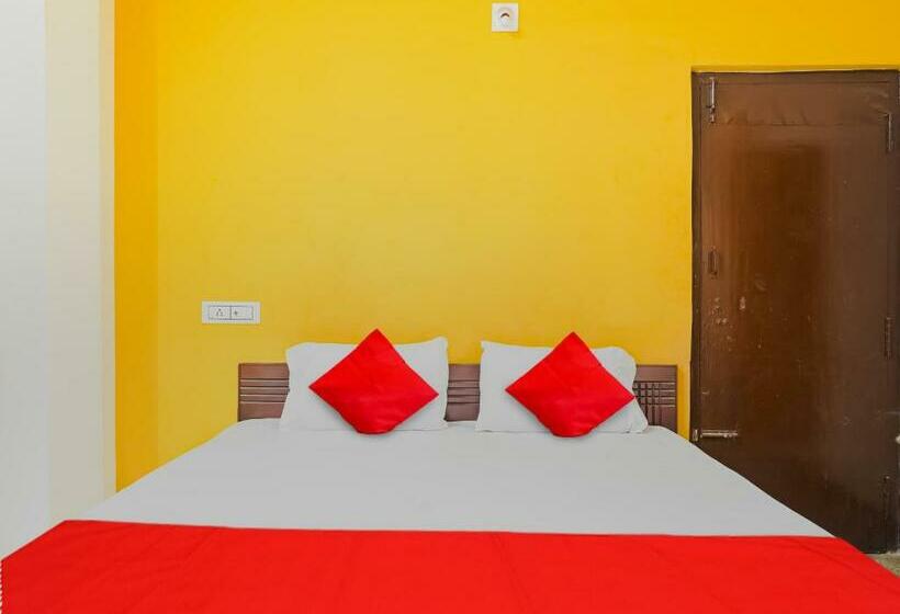 Трехместный Номер Классика, Oyo Flagship A K Residency