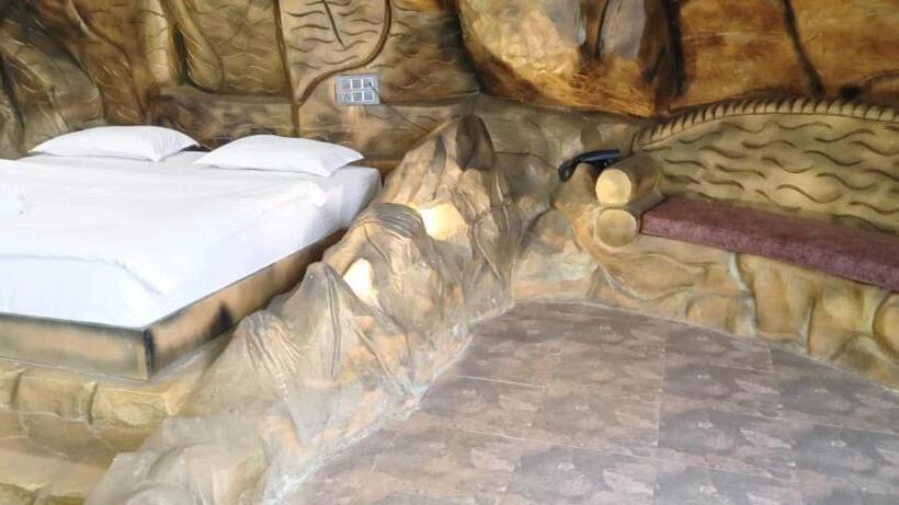 جناح رئاسى, The River Park Resort