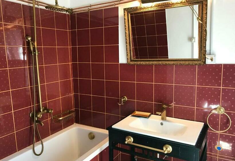 غرفة قياسية, Stanza Panoramica Dimora Bella Civita