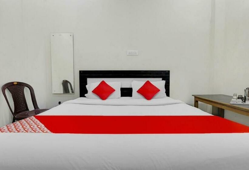 غرفة كلاسيكية ثلاثية, O Sharvil Inn