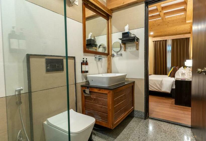 חדר סטנדרט עם מרפסת, Regenta Inn Gangtok By Royal Orchid Hotels Ltd