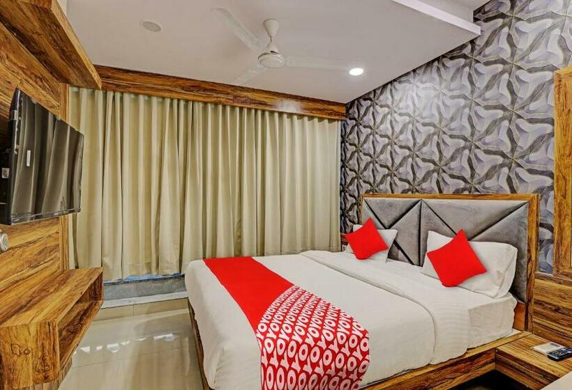 اتاق لوکس, Oyo Flagship Hotel Pm Villa