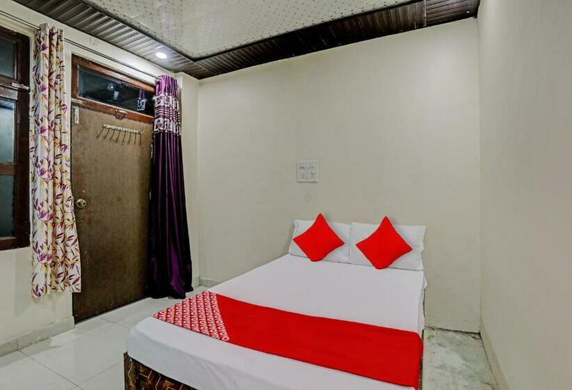 トリプルクラシックルーム, Oyo Flagship K1 Hotel And Restaurant