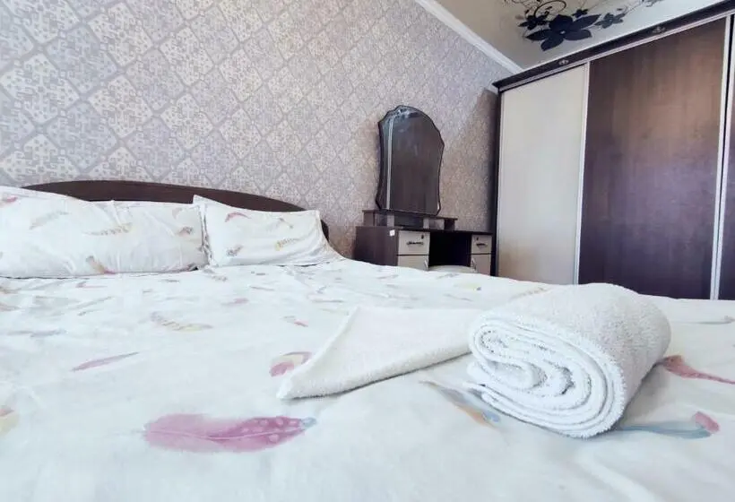 اتاق استاندارد با بالکن, Guest House Adimi