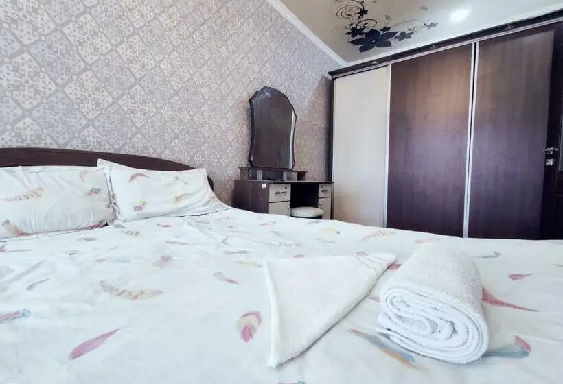 اتاق استاندارد با بالکن, Guest House Adimi