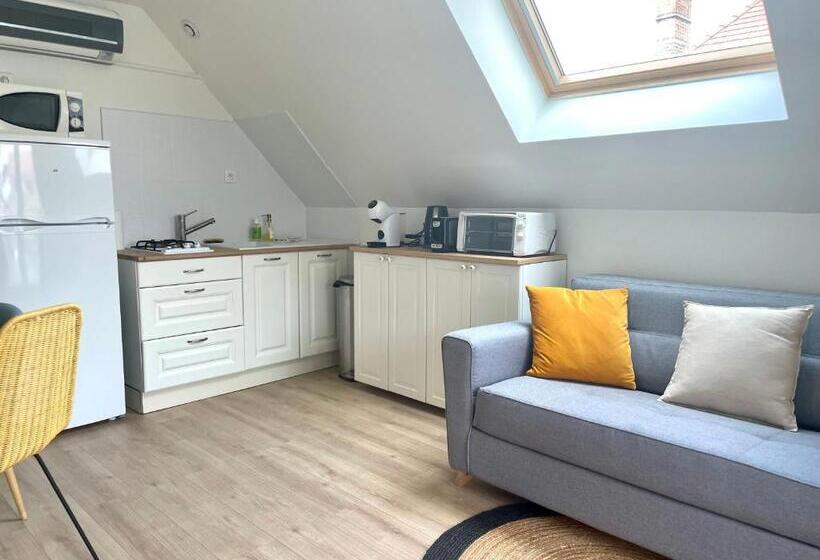 Апартаменты 1 Спальня Вид на Бассейн, Appartement Avec Piscine De La Croix