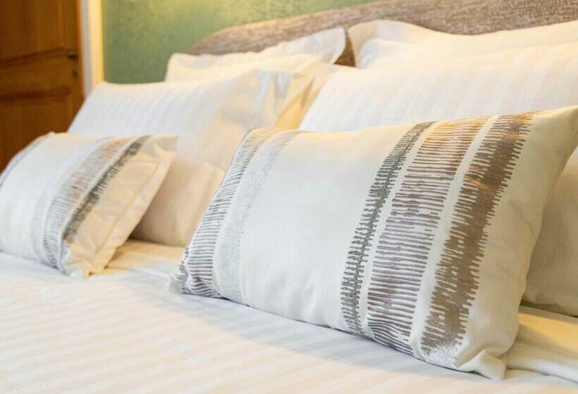 Номер Deluxe, Clos Des Moulins