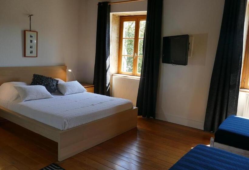 חדר דלוקס לארבעה, Domaine Du Vernay