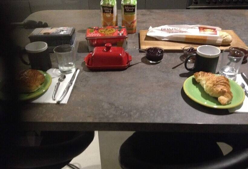 Семейный Номер, La Re Belle