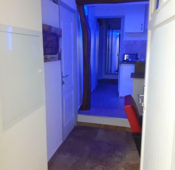 Номер Стандарт, La Re Belle