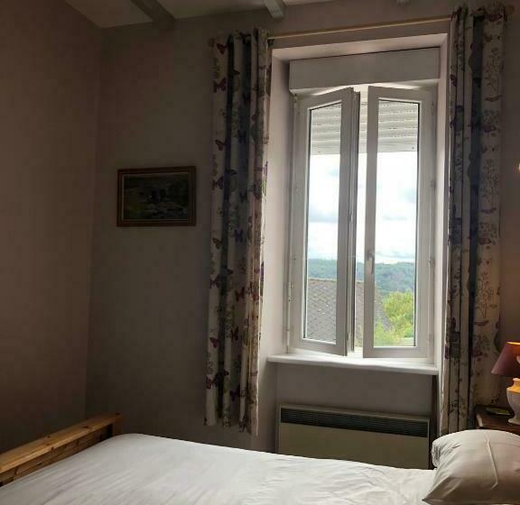 غرفة قياسية, La Verrerie De Guerlédan