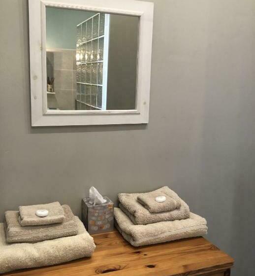 غرفة قياسية, La Verrerie De Guerlédan