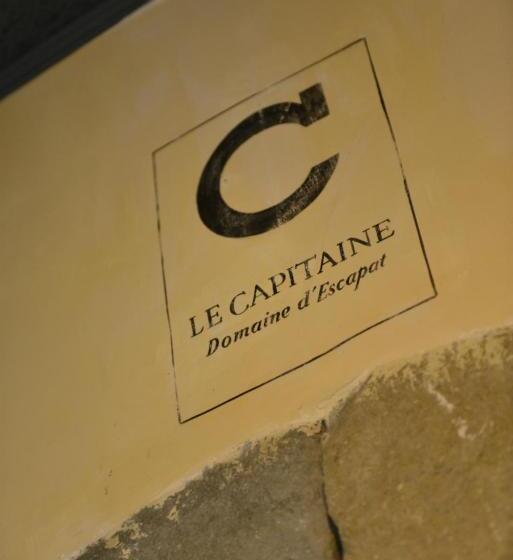 חדר דלוקס, Rue Galilee