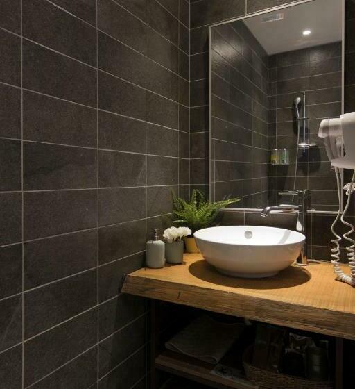 اتاق استاندارد, Herb Art