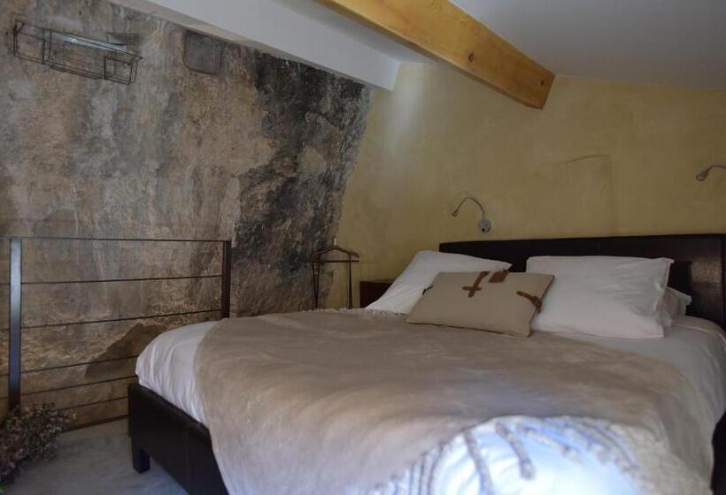 غرفة سوبيريور, Le Silex   Adult Only